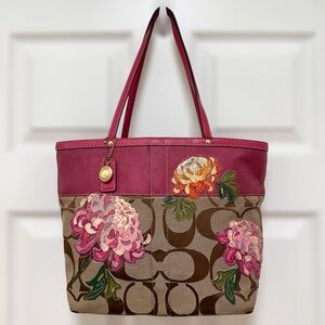 Coach - Signature Chrysanthemum Floral Appliqué Tote Ltd. Edition